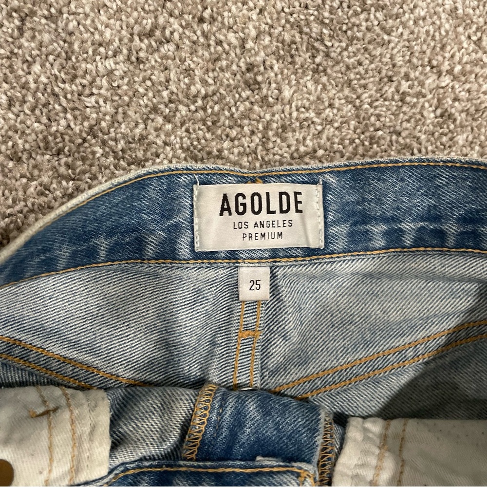 Agolde Dee Shorts - Picture 3 of 4